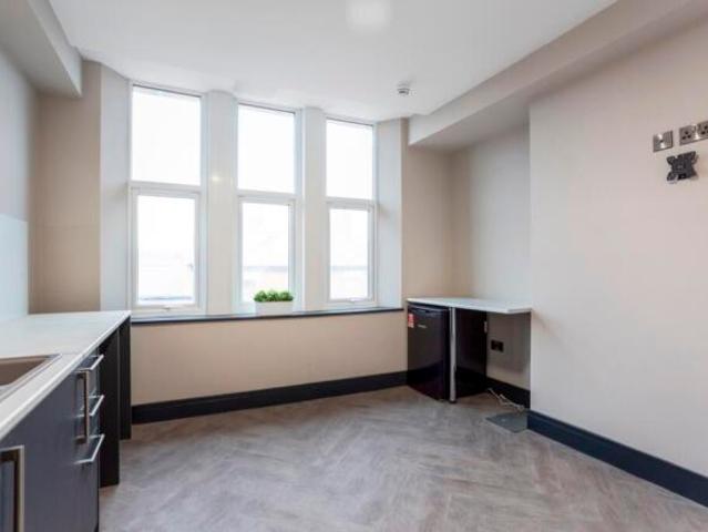 Studio for rent in East Midlands