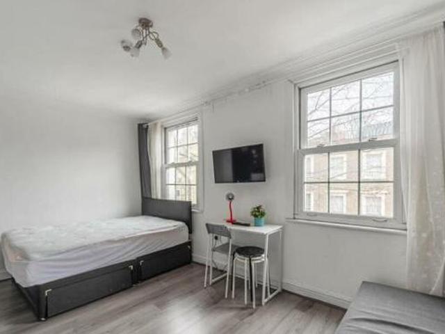 House for rent in Lyons, Greater London