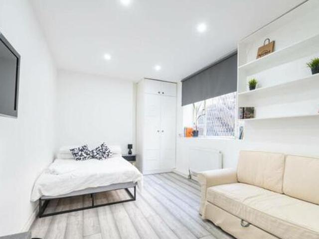 House for rent in Lyons, Greater London