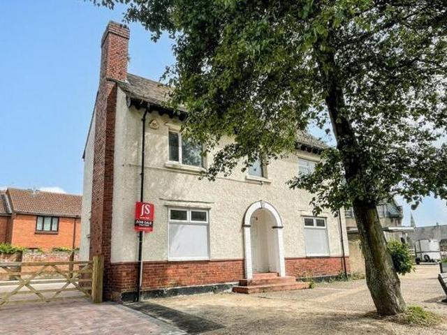 House for rent in Fishersgate, West Sussex