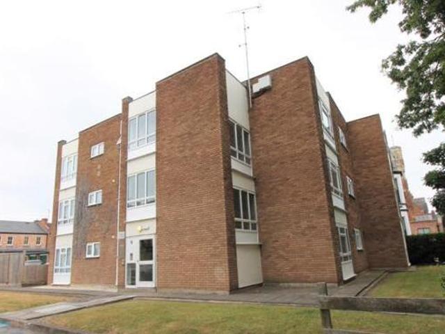 House for rent in Sydenham, Green Close
