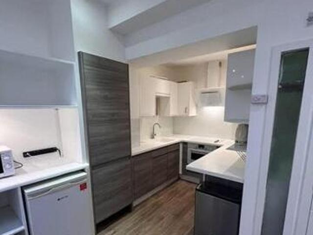 House for rent in Lyons, Greater London