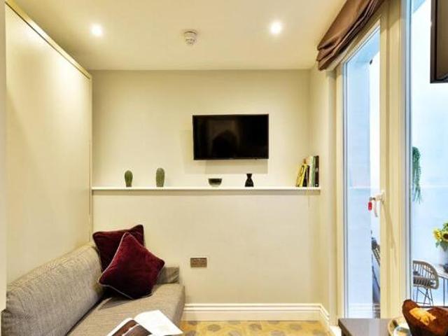 House for rent in City of London, Greater London