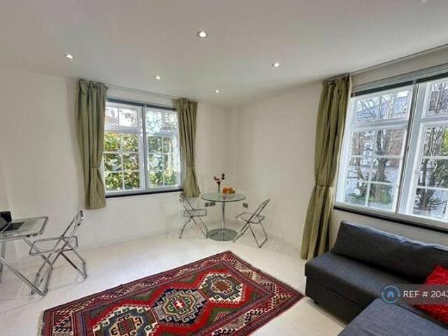 House for rent in Lyons, Greater London