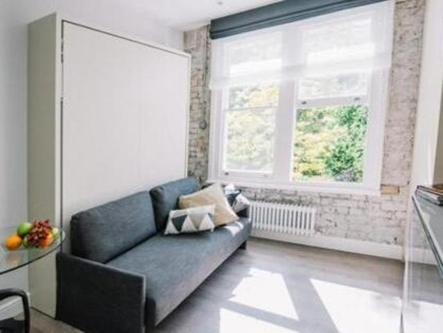 House for rent in Lyons, Greater London