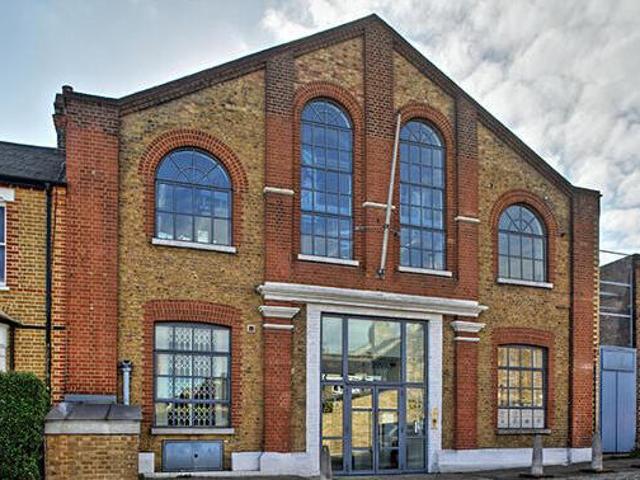 House for rent in Lyons, Greater London
