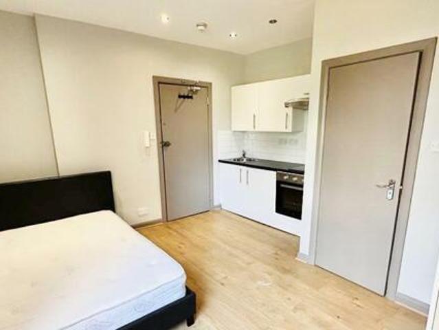 House for rent in Lyons, Greater London