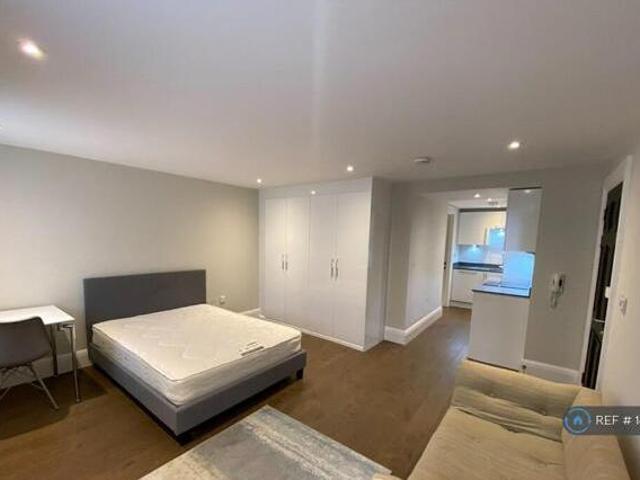 House for rent in Lyons, Greater London