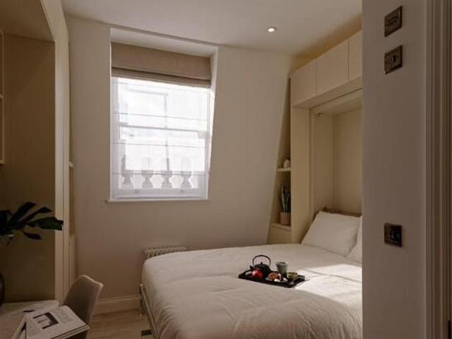 House for rent in Lyons, Greater London