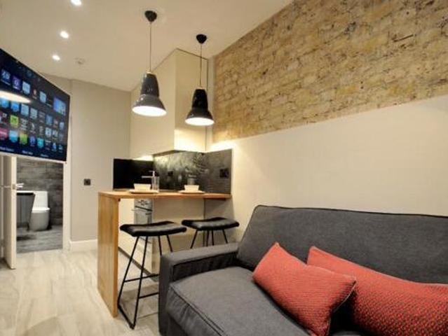 House for rent in Lyons, Greater London