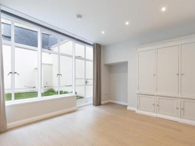 House for rent in Lyons, Greater London
