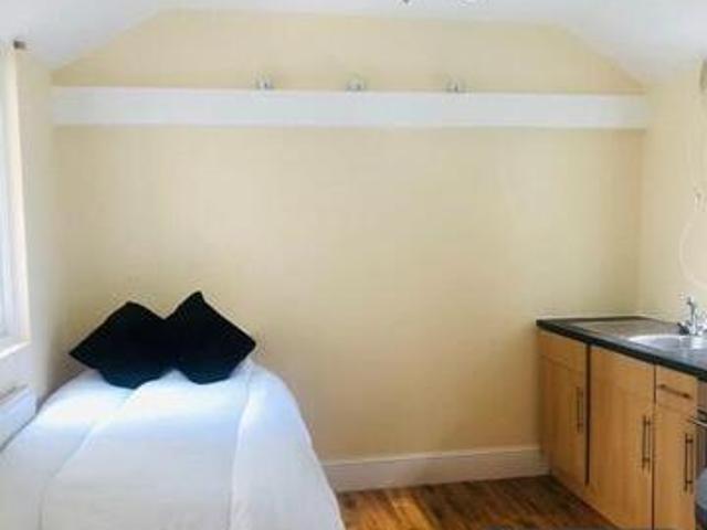 House for rent in Lyons, Greater London