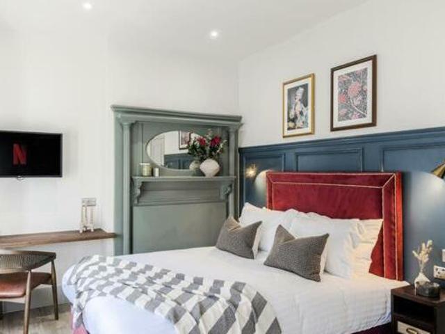 House for rent in Lyons, Greater London