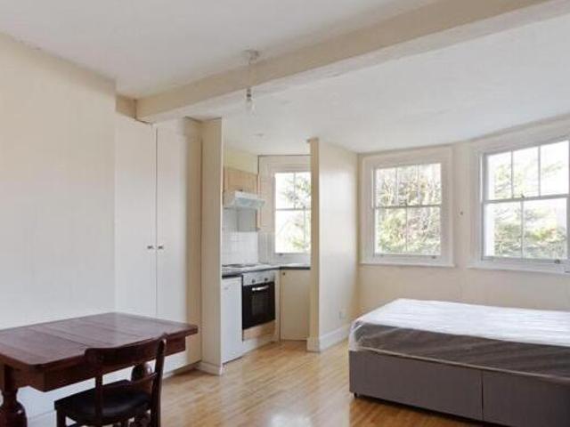 House for rent in Lyons, Greater London
