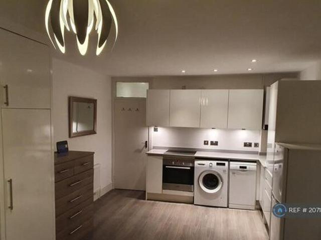 House for rent in Lyons, Greater London