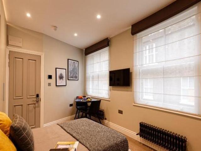 House for rent in City of London, Greater London