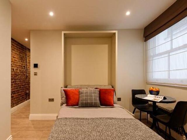 House for rent in City of London, Greater London