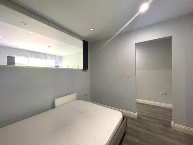 Flat for rent in West Yorkshire