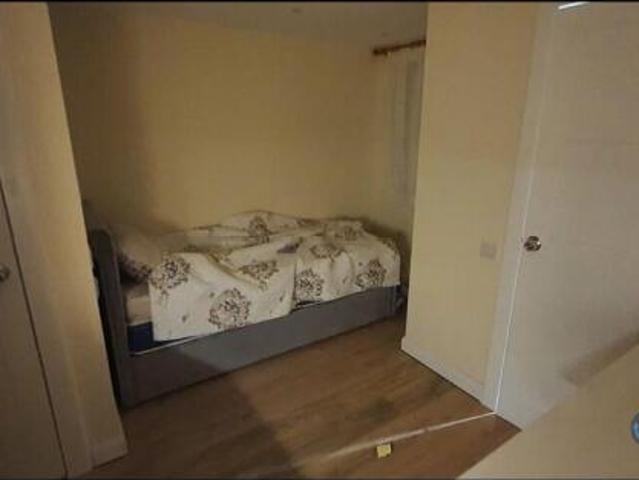 Studio for rent in Erith, Greater London