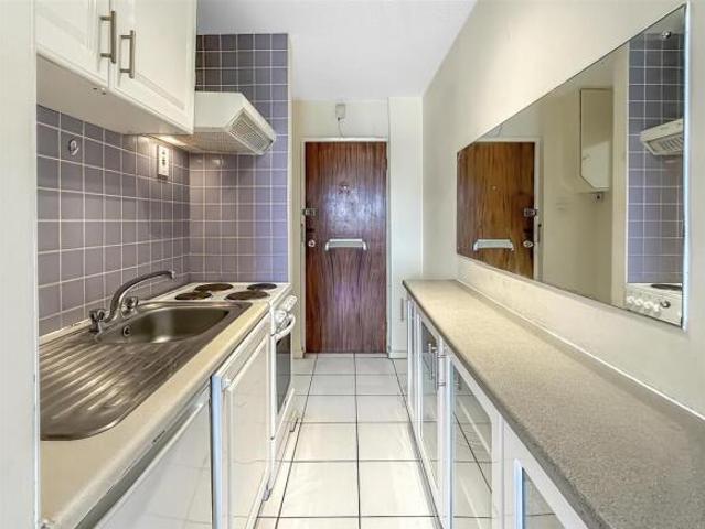 Studio for rent