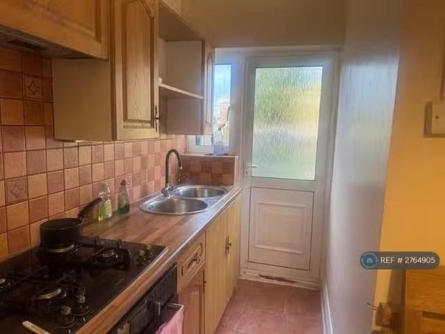 House for rent in Red Hill, Surrey