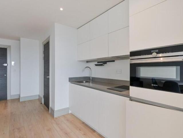 Studio for rent in Uxbridge, Greater London