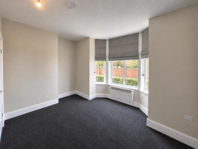 Studio for rent in Merridale, Wolverhampton