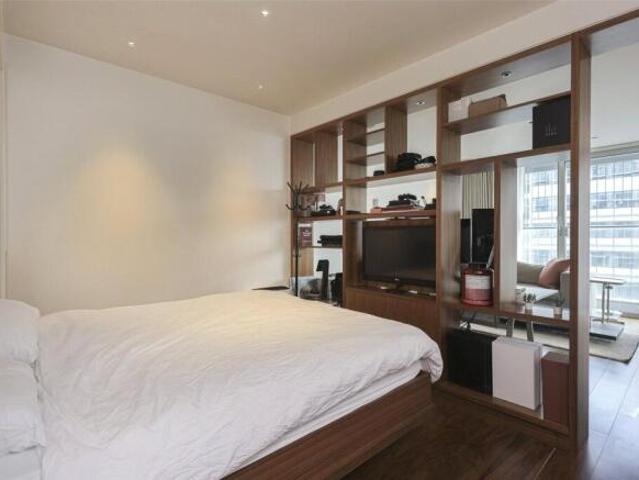 Studio for rent in South Yorkshire
