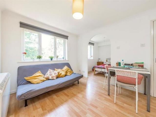 Flat for rent in London Borough of Lewisham, New Cross