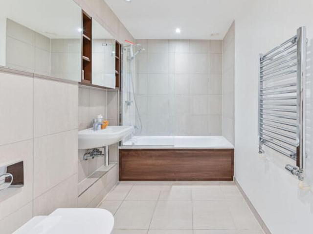 Studio for rent in Woolwich, Greater London