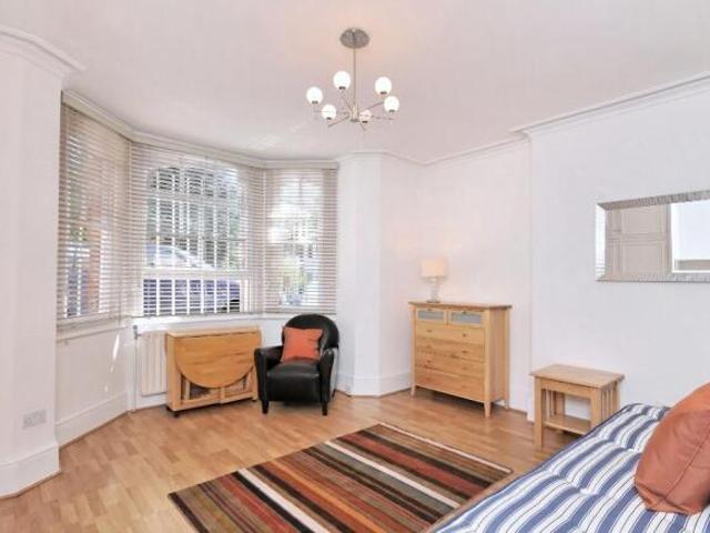 Flat for rent in Hampstead, Greater London