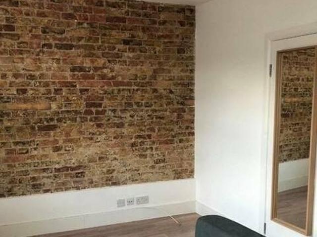 House for rent in Lyons, Greater London