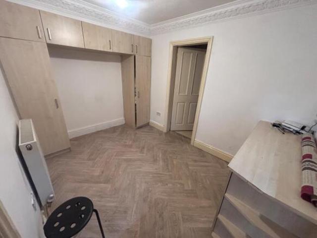 Studio for rent in Hull, City Of Kingston Upon Hull