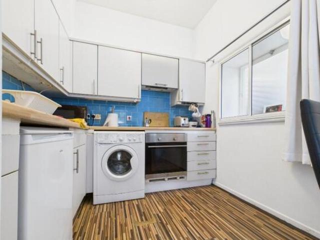 Studio for rent in Cat Hill