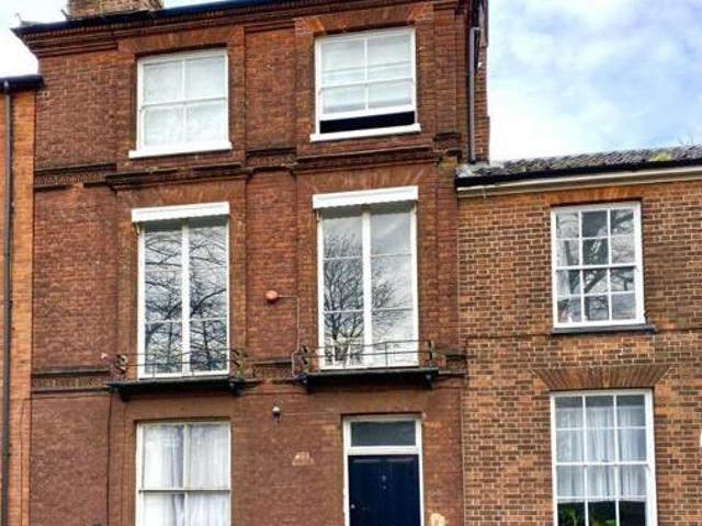 House for rent in Heigham Grove, East Bank