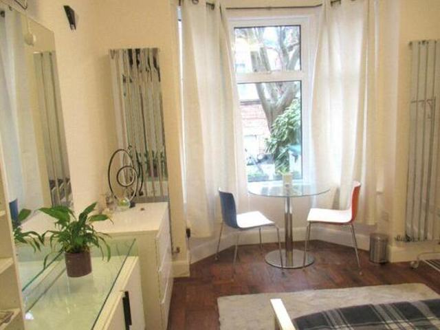 House for rent in Lyons, Greater London