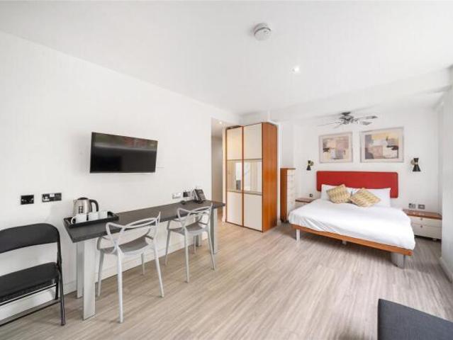 Studio for rent in Cat Hill