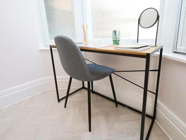 Studio for rent in England