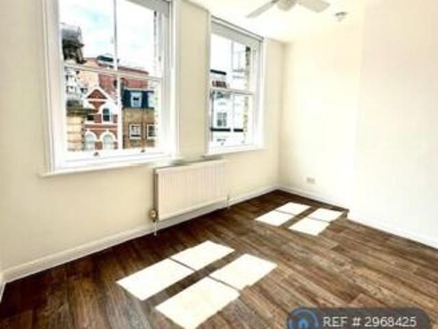 Studio for rent in Cat Hill