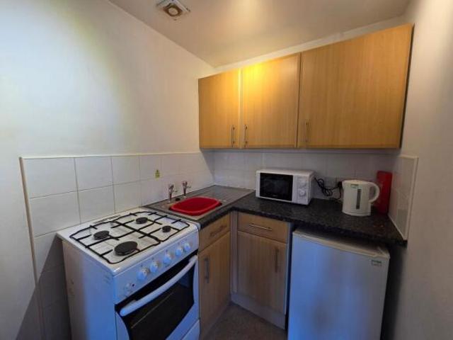 Studio for rent in The Slade, Oxfordshire