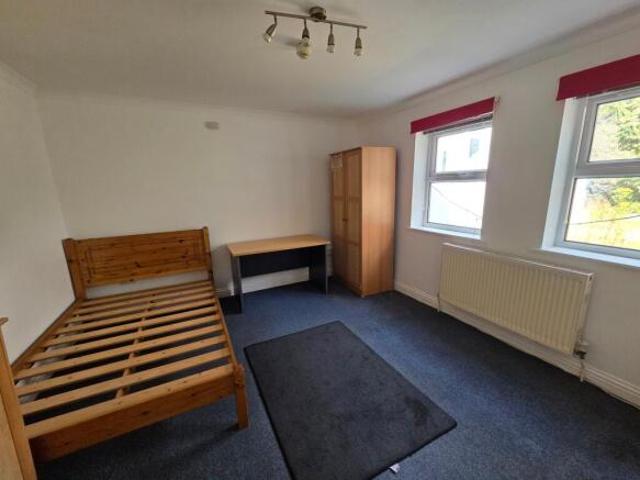 Studio for rent in The Slade, Oxfordshire