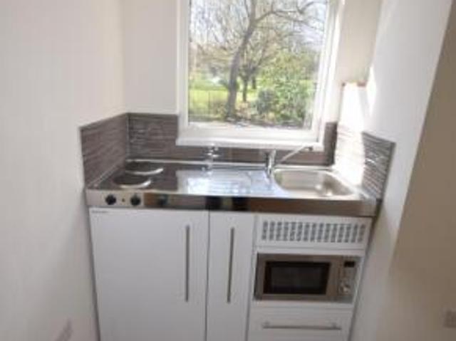 Studio for rent in Barton Stacey, Hampshire