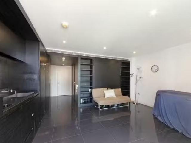 House for rent in Poplar