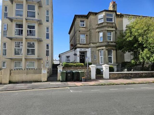 Studio for rent in Northern Ireland