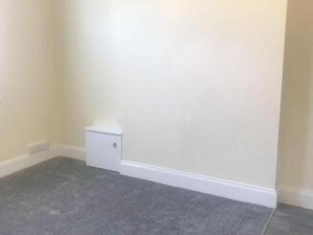 Studio for rent in England