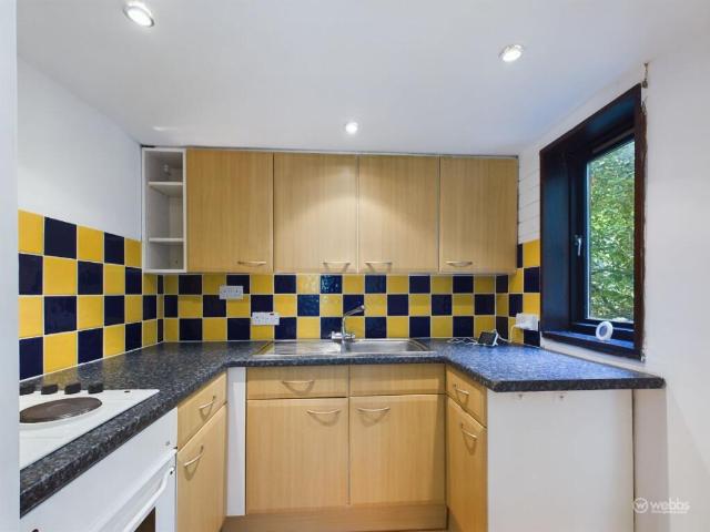 Studio for rent in Isle Of Man