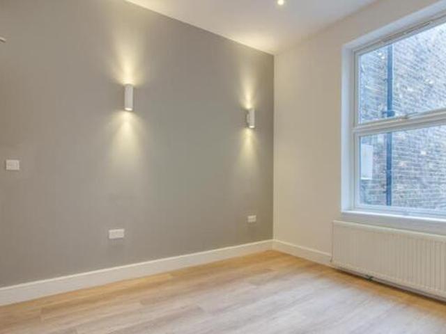House for rent in Lyons, Greater London