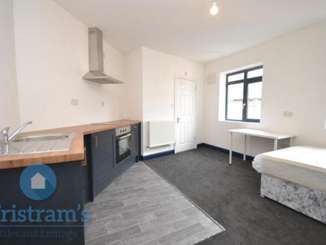 Studio for rent in Black Bourton, Oxfordshire