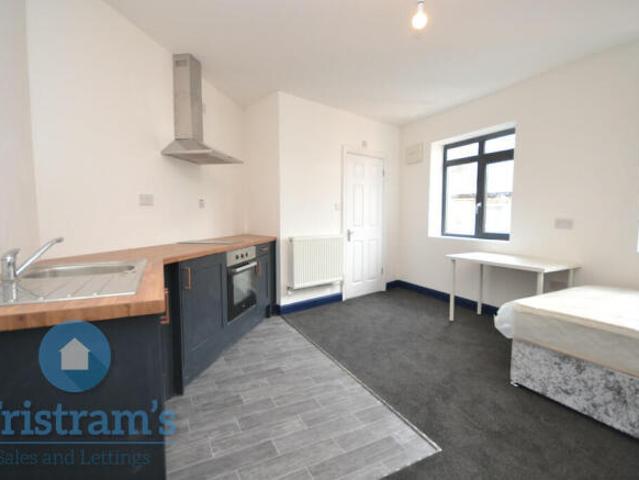 Studio for rent in Black Bourton, Oxfordshire