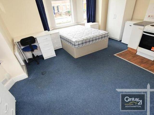 House for rent in Barton Stacey, Hampshire